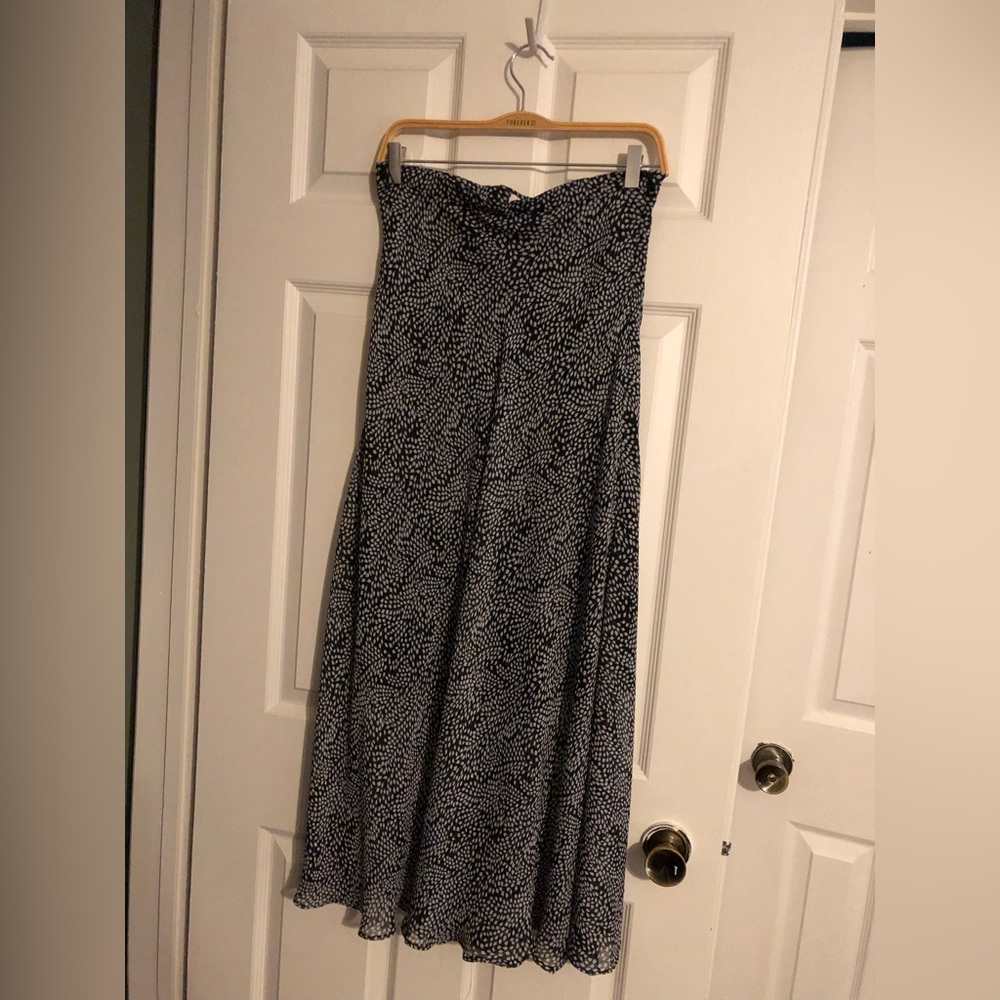 Never worn woman skirt